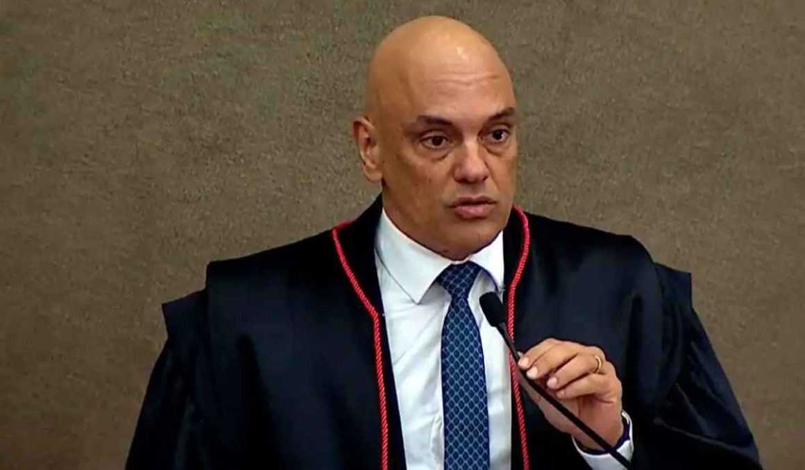 Senadores pedem impeachment de Moraes por suposta atuação pelo banco Master