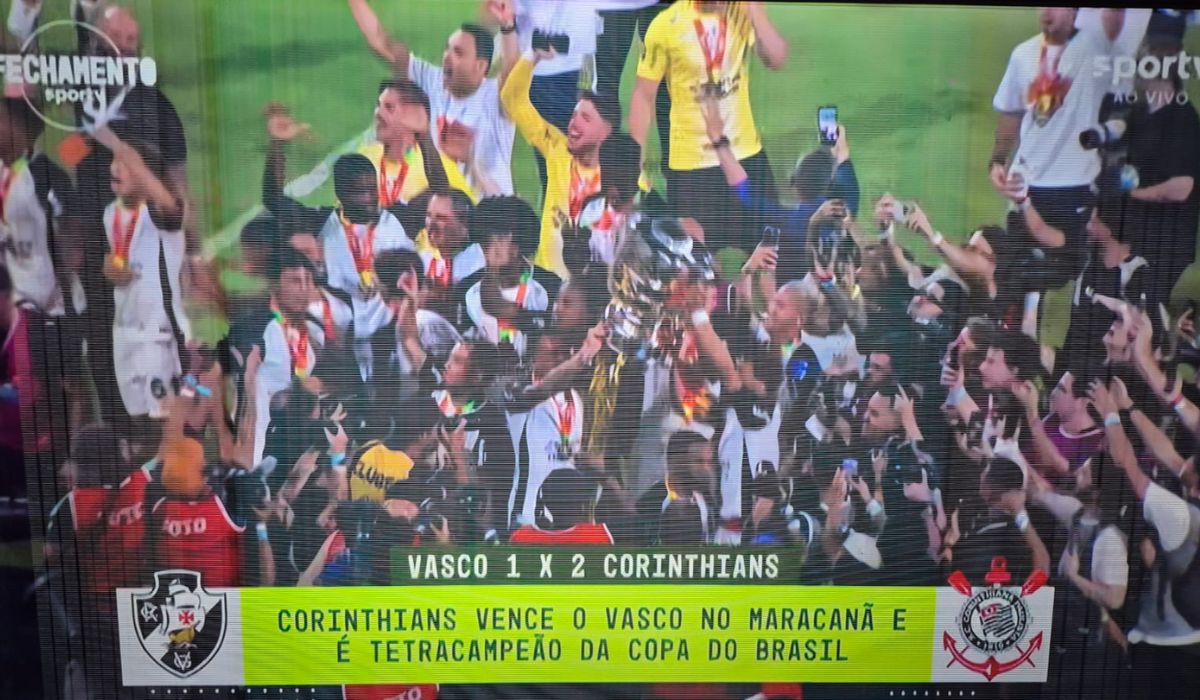 Corinthians vence o Vasco no Maracanã por 2x1 e é Tetracampeão da Copa do Brasil