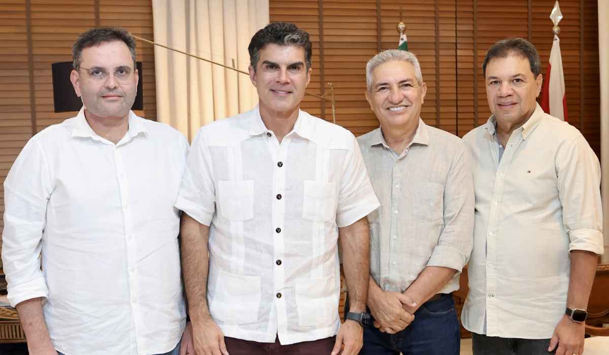 Governador Helder Barbalho anuncia revitalização da Praça Santa Terezinha em Óbidos