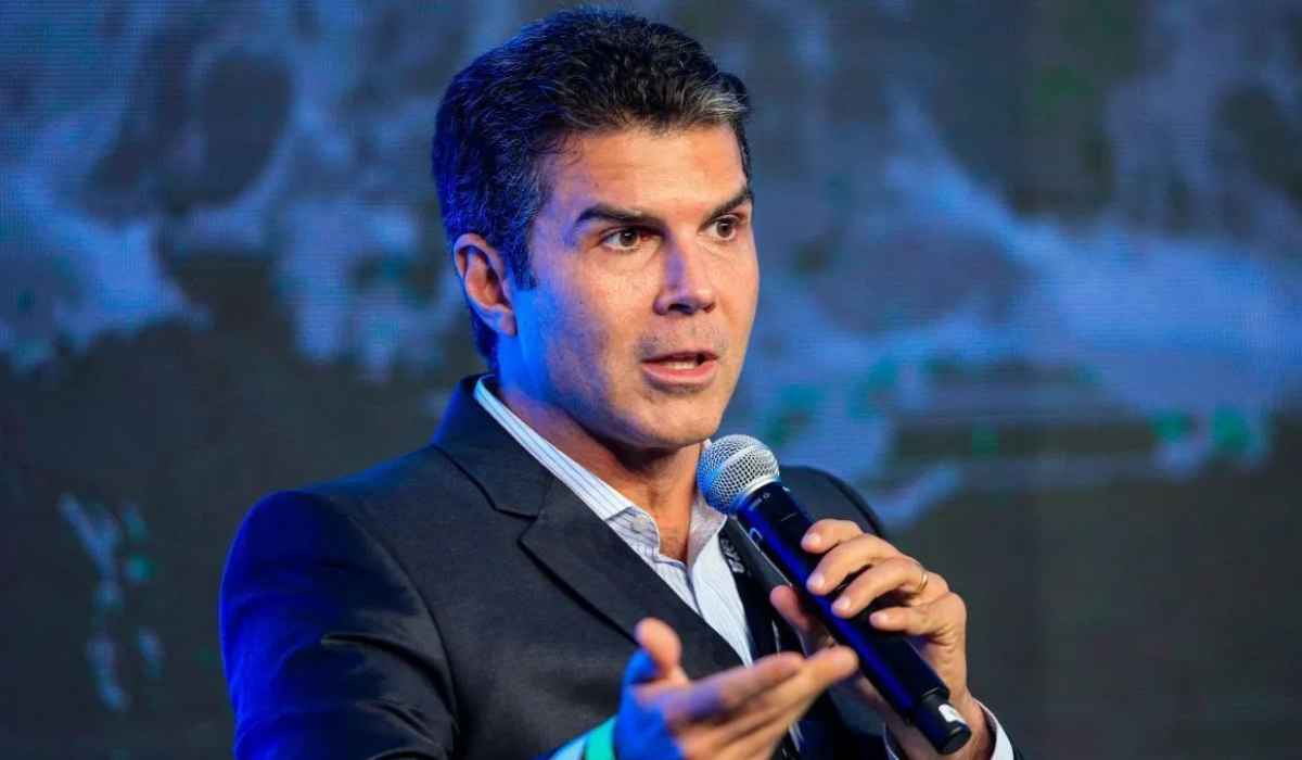 Ataque à Venezuela: Helder Barbalho condena ação "retrocesso histórico"