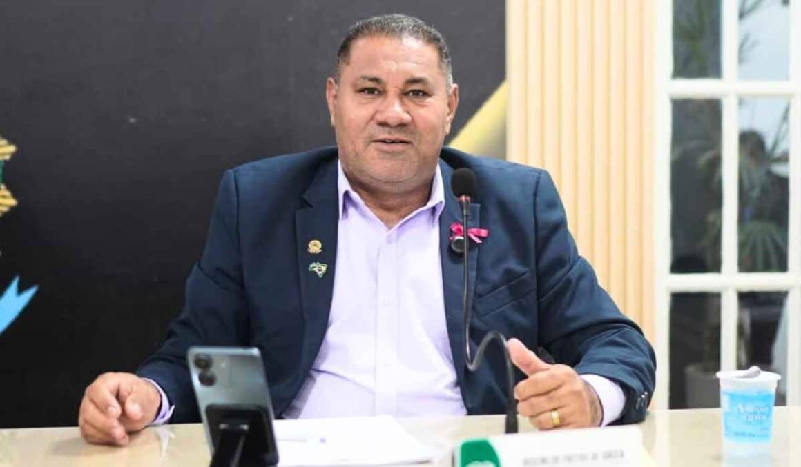 Educação, saúde e infraestrutura pautaram o mandato de Rosenildo Freitas em 2025 Educação, saúde e infraestrutura pautaram o mandato de Rosenildo Freitas em 2025