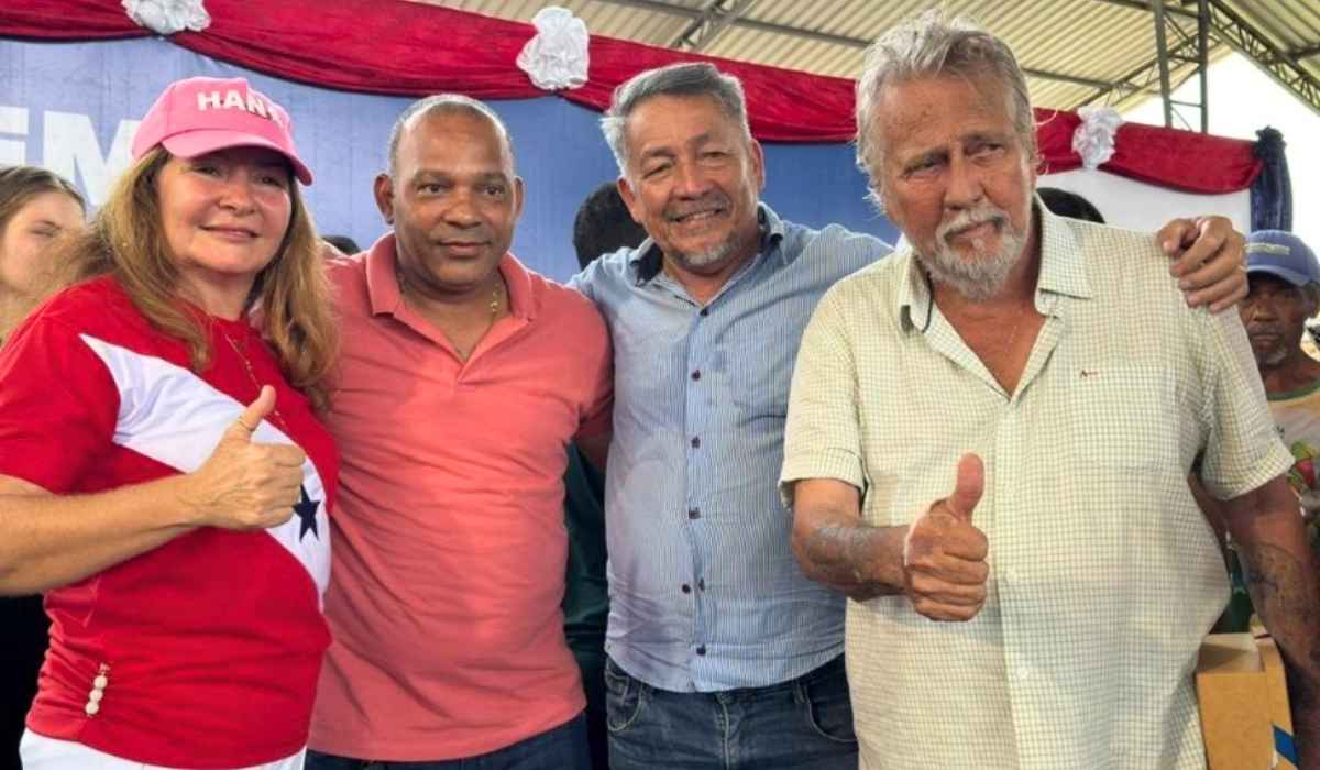 Vereador Roni Baiano celebra a entrega da nova Escola Estadual Eriberto Jasper em Palmares