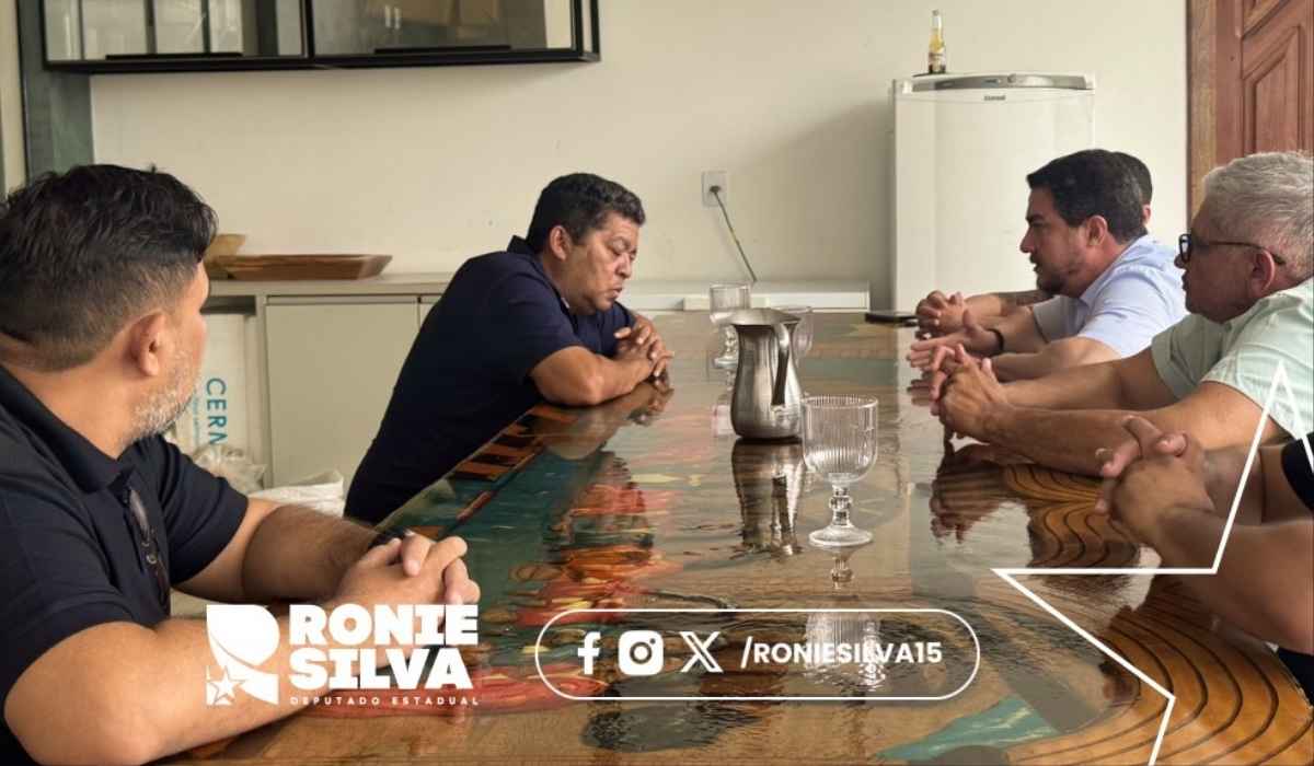 Em Belém, Ronie Silva debate pautas regionais com senador Beto Faro