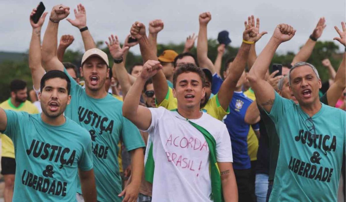 Nikolas começa caminhada de 240km até Brasília: "Vamos para cima"