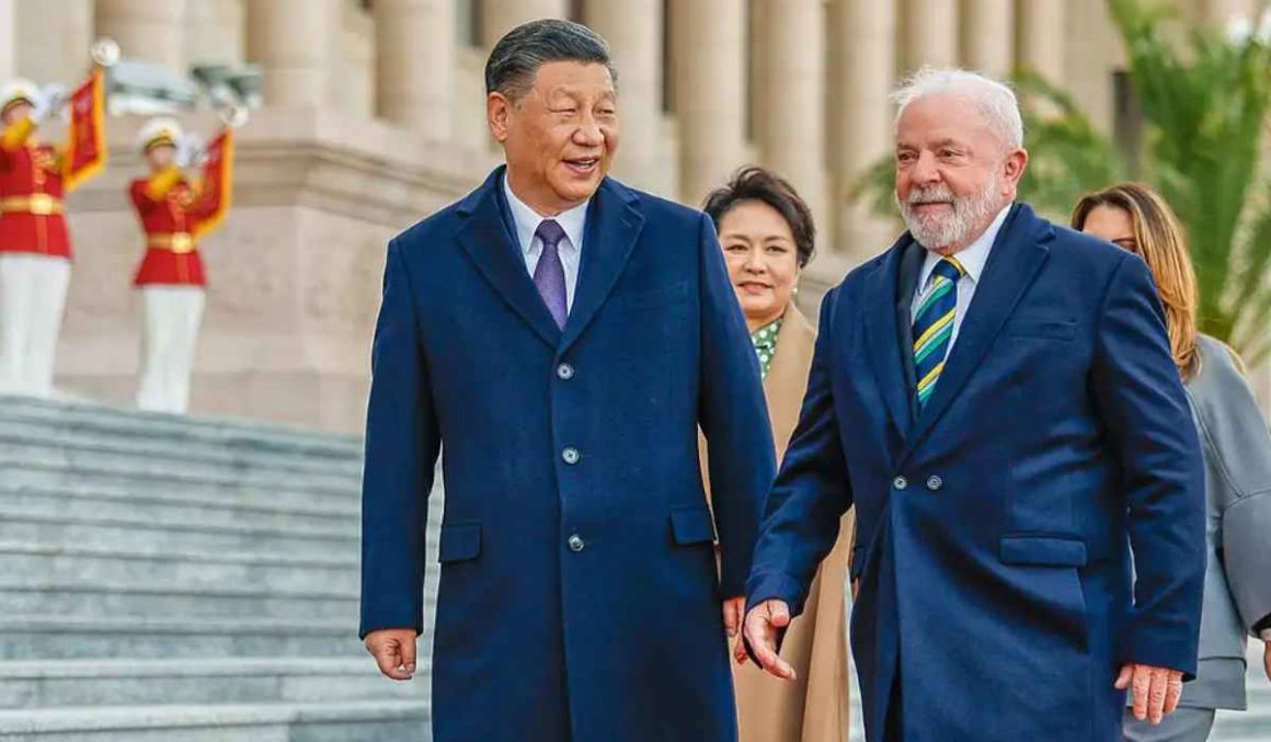 Xi Jinping liga para Lula e defende ‘papel central’ da ONU