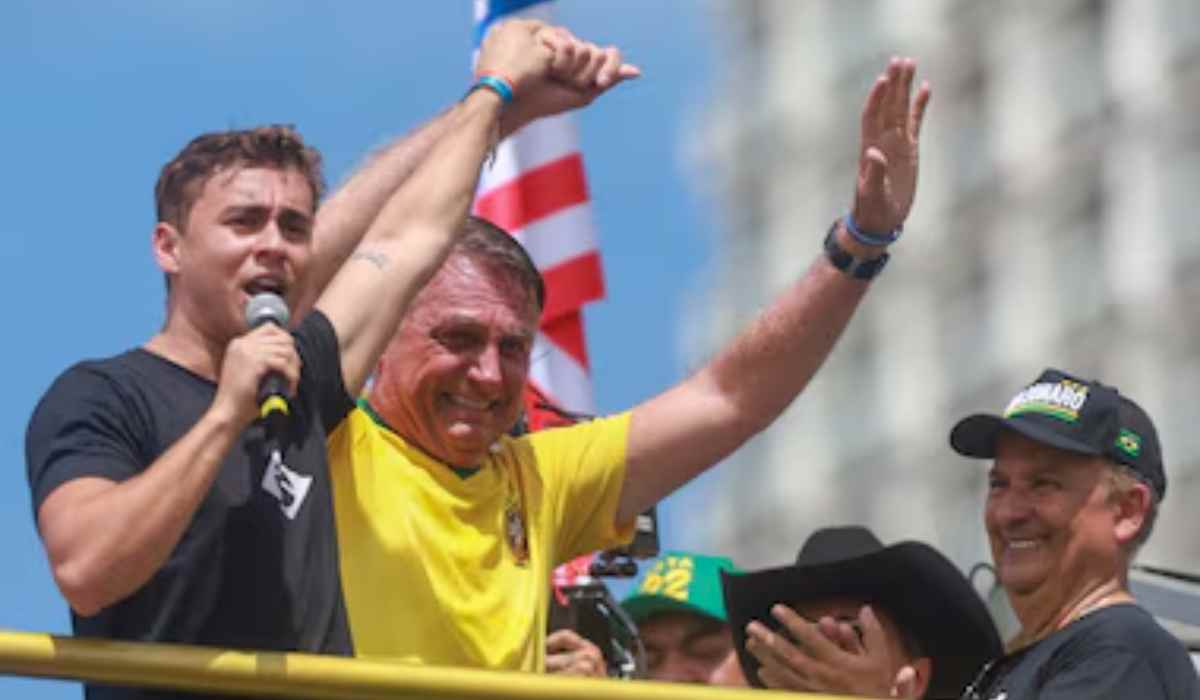 Michelle diz que Bolsonaro adotou Nikolas: "O Brasil acordou, 06"