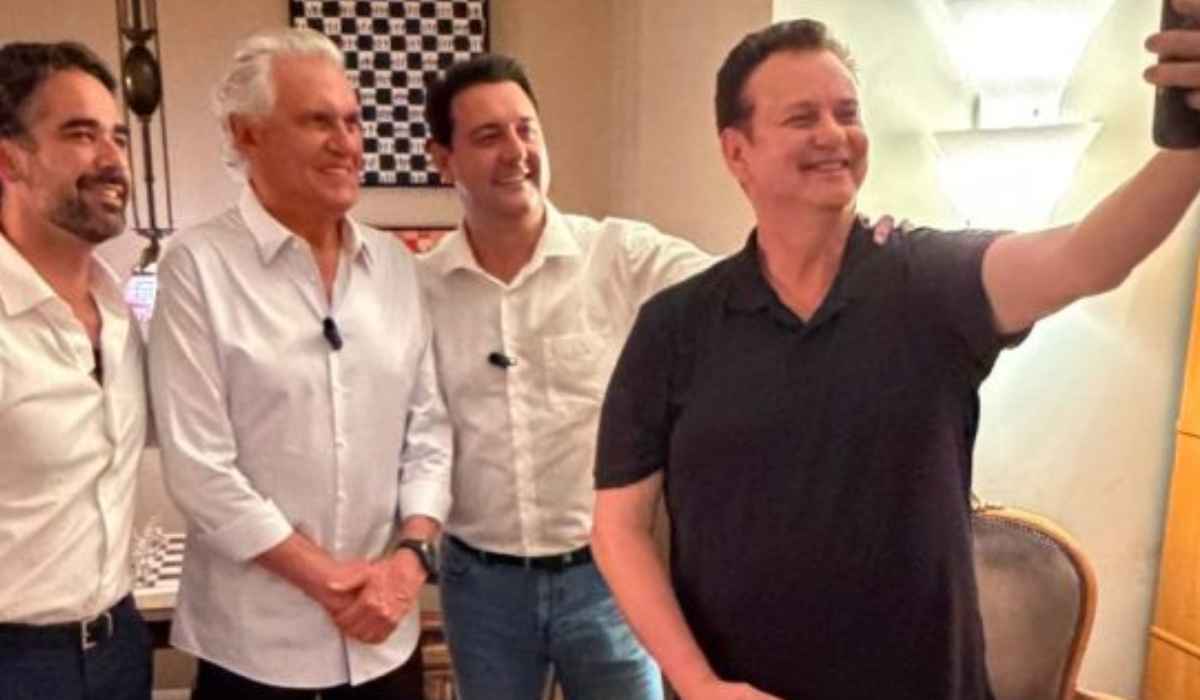 Ronaldo Caiado deixa o União Brasil e se filia ao PSD