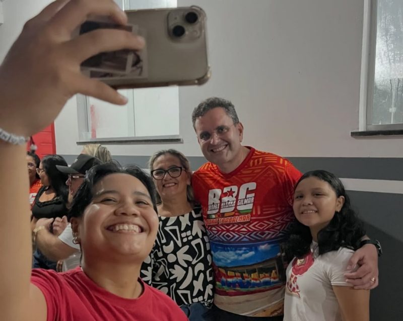 Deputado Erick Monteiro reforça compromisso com Muaná durante agenda no Marajó