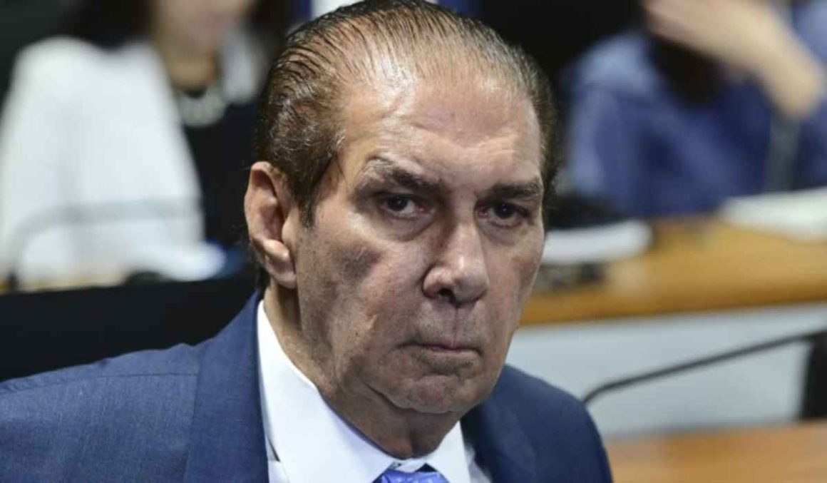 Senador Jader Barbalho é internado em Belém Senador Jader Barbalho é internado em Belém