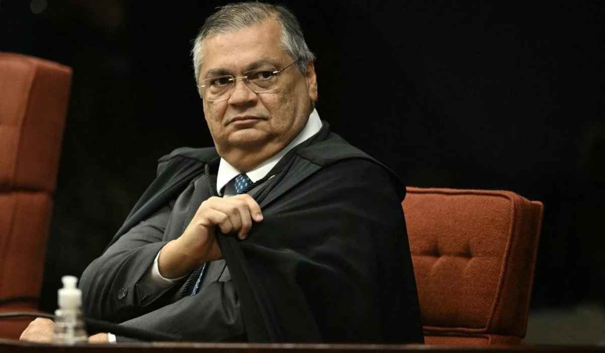 TJSP recorre para derrubar decisão de Dino sobre suspensão de penduricalhos