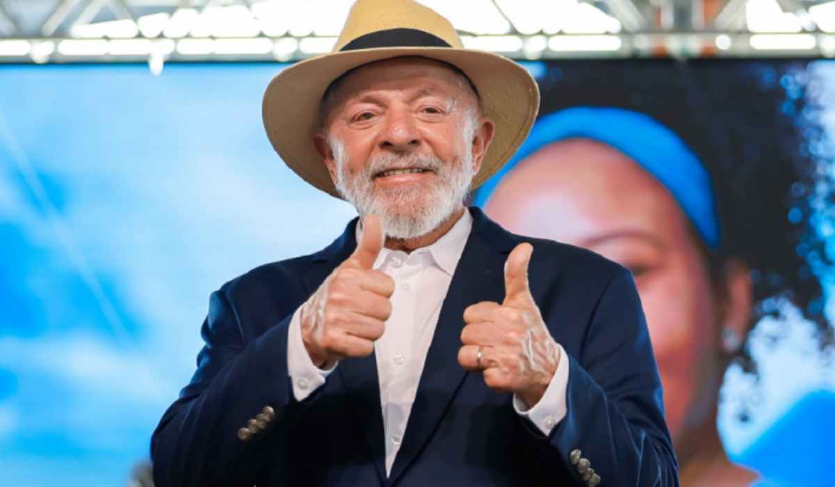 Lula sanciona reajuste para o Legislativo com veto a penduricalhos