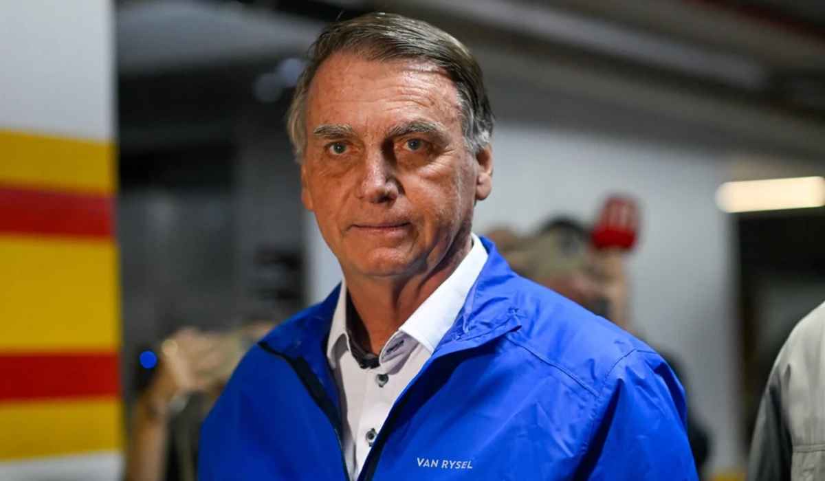 Bolsonaro recebe senadores do PL na Papudinha nesta quarta-feira