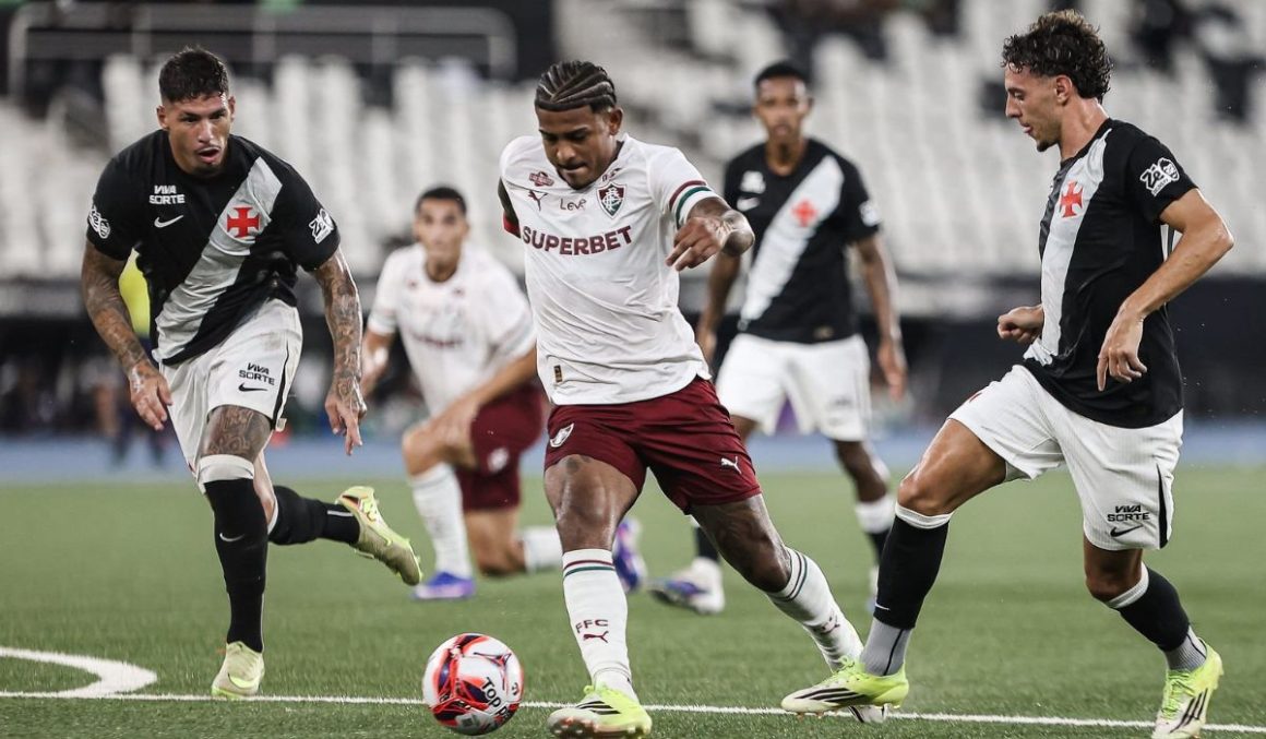 Vasco joga bem, mas é eliminado pelo Fluminense no Maracanã