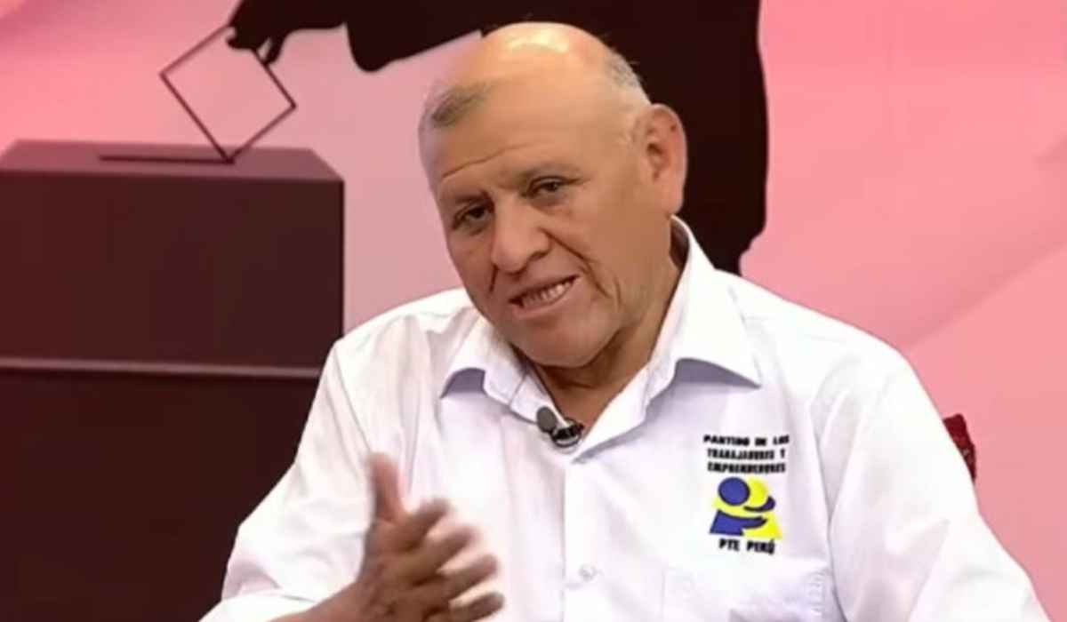 Candidato à presidência do Peru morre em acidente de carro