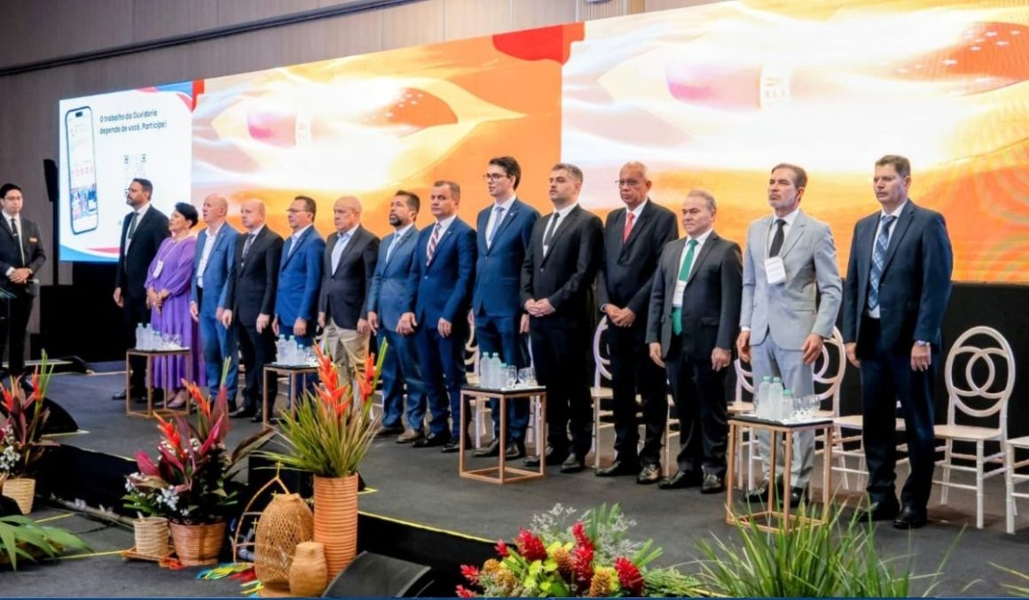 Mais de 500 pessoas participam do primeiro dia do "Conversando com o Controle Interno" promovido pelo TCE-PA em Santarém