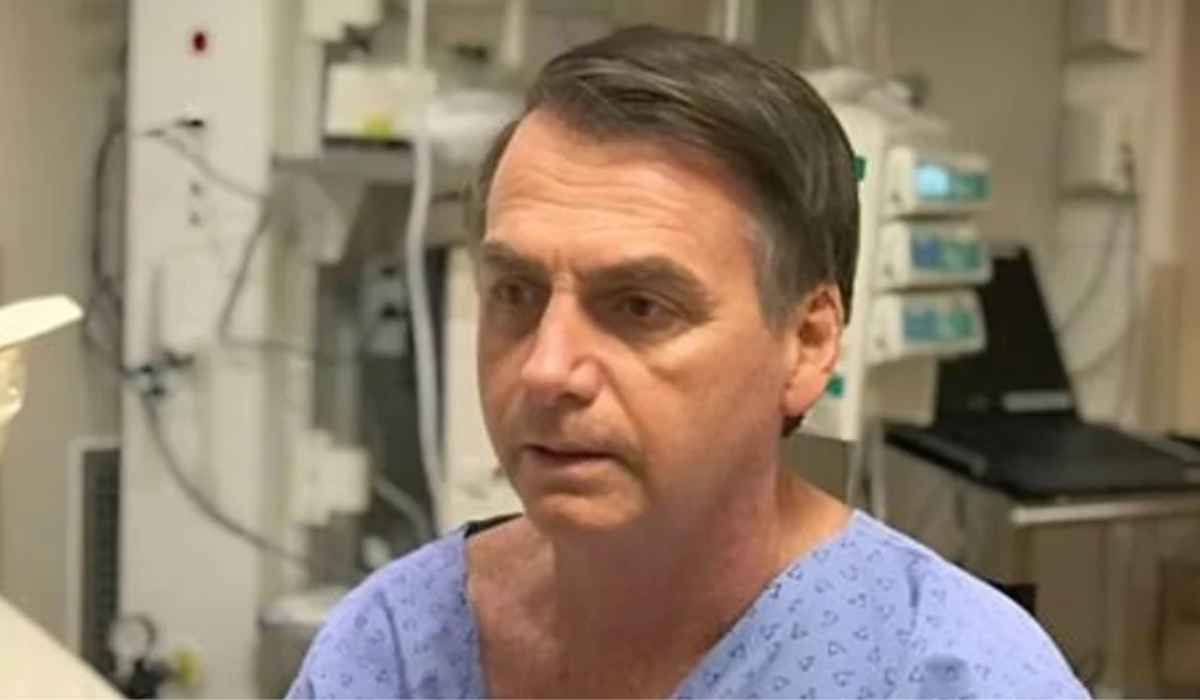 Alexandre de Moraes pede parecer da PGR sobre prisão domiciliar de Bolsonaro