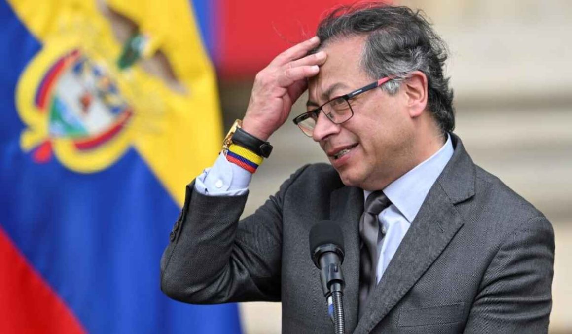 Gustavo Petro nega vínculo com narcotráfico após investigação do The New York Times Gustavo Petro nega vínculo com narcotráfico após investigação do The New York Times