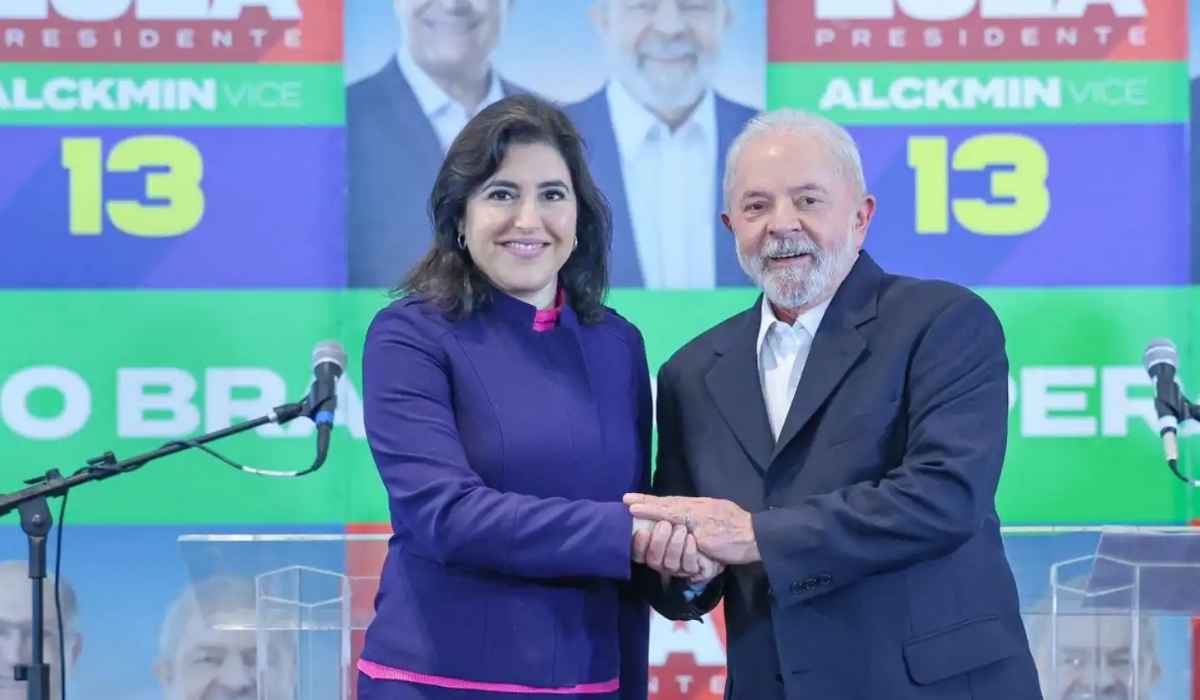 Lula reafirma pré-candidatura de Tebet ao Senado e declara apoio à ministra