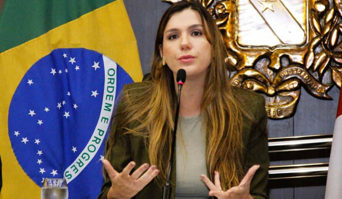 Paula Titan (MDB): Alepa aprova programa de escuta para mulheres afetadas por mudanças climáticas