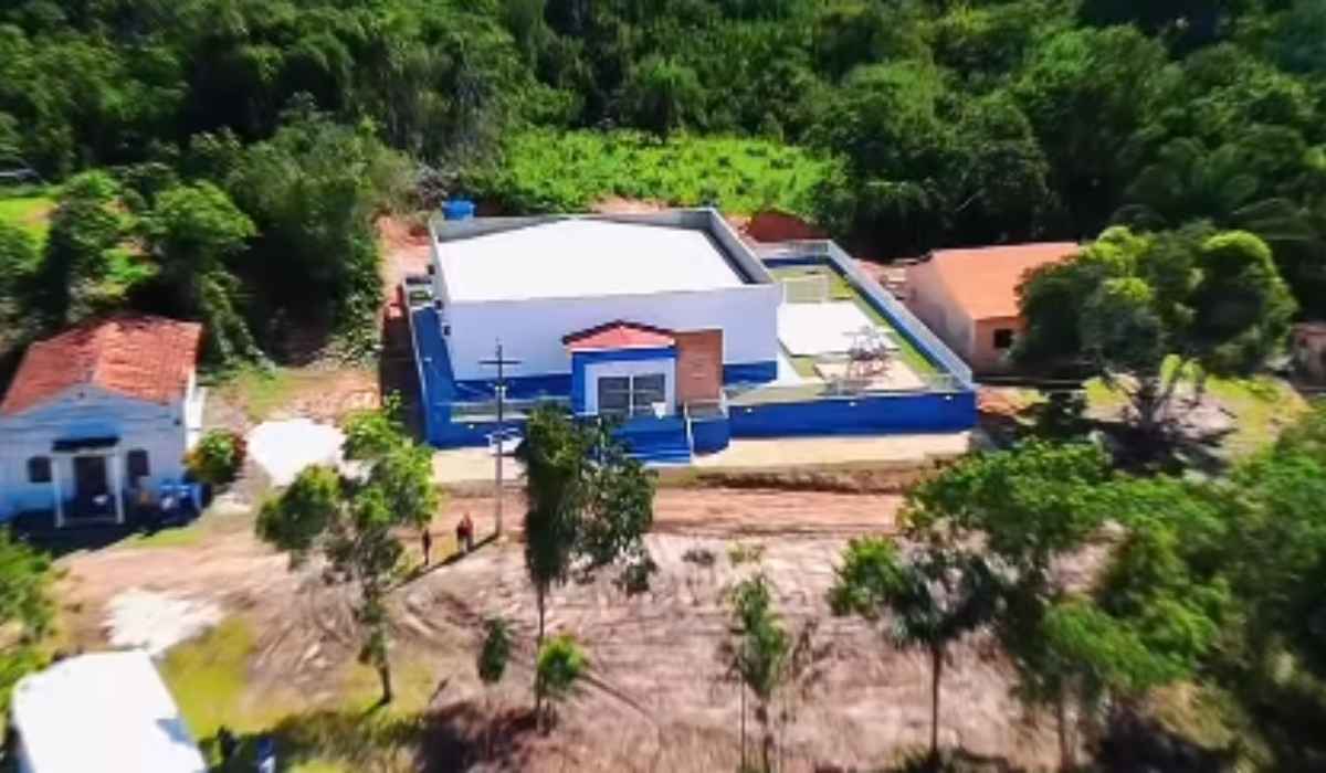 Gestão Eduardo Pio X entrega nova escola na zona rural de São Miguel do Guamá