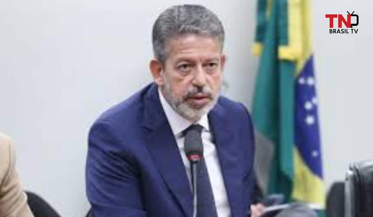 Arthur Lira lança pré-candidatura ao Senado por Alagoas e indica filho para a Câmara