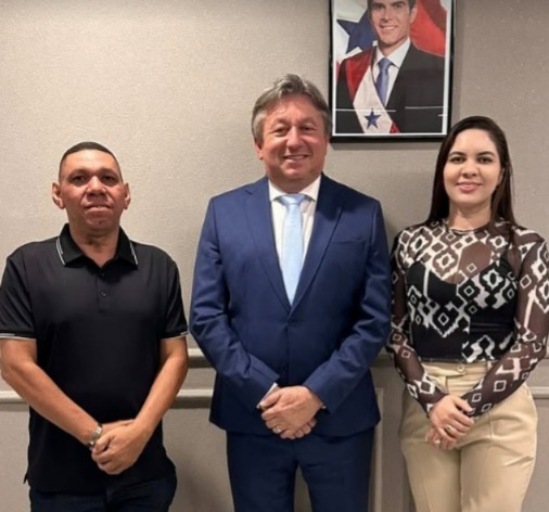 Dia de agenda intensa marca atuação do deputado Eliel Faustino na Alepa