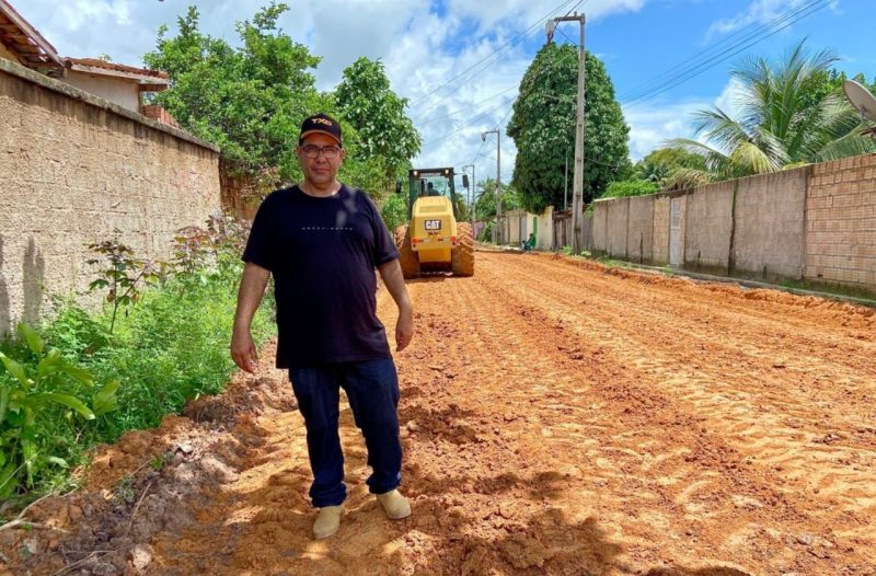 Em Tailândia, vereador Militinho Boiadeiro vistoria melhorias na infraestrutura do bairro Bela Vista
