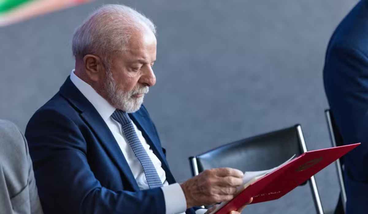 'Recorde': Lula anuncia investimento de R$ 20 bi no Minha Casa, Minha Vida