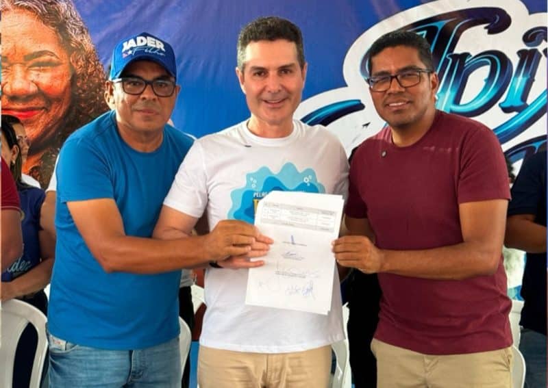 Artemes Oliveira recebe ministro Jader Filho e anuncia 140 novas casas em Ipixuna do Pará