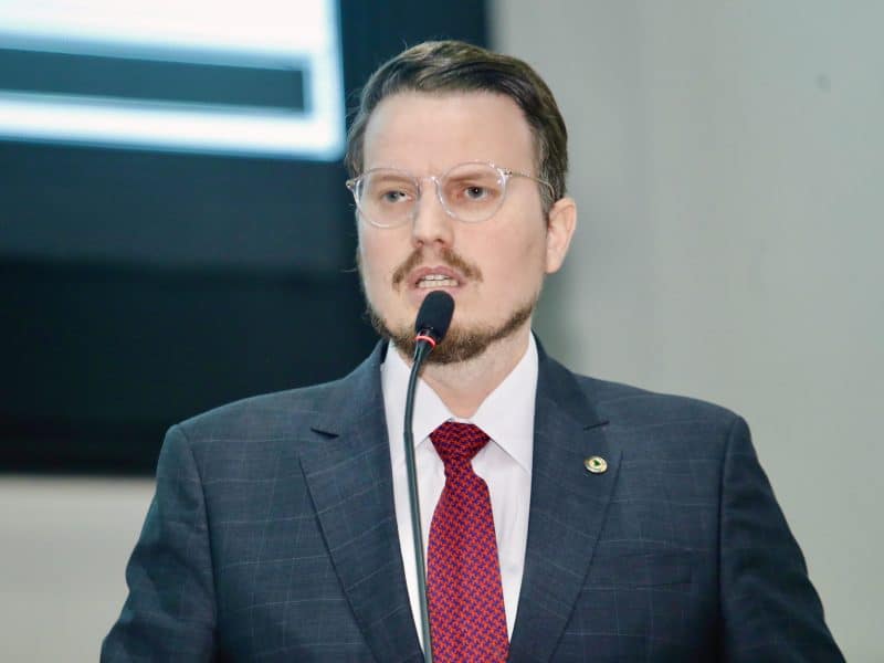 Em Brasília, Dirceu Ten Caten leva demandas da Unifesspa e Ufopa ao MEC