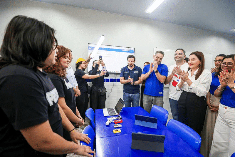 Deputado Erick Monteiro participa da entrega da 180ª escola reconstruída pelo Governo do Pará em Belém