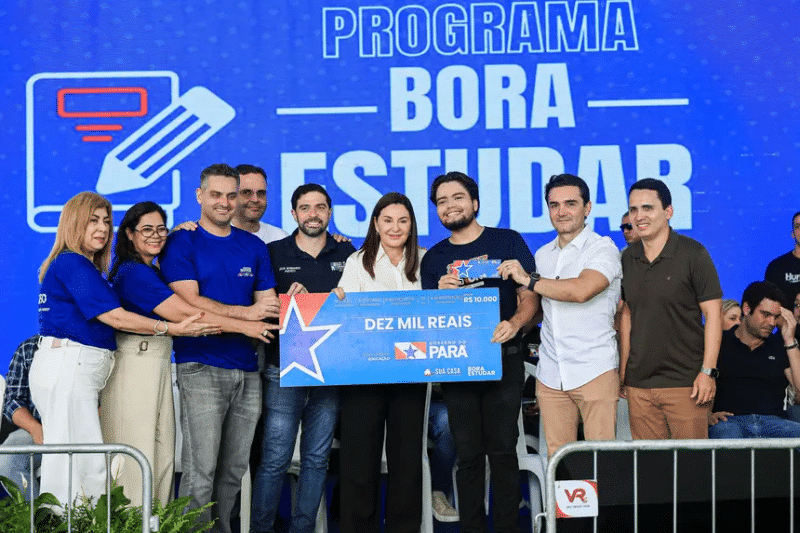 Deputado Erick Monteiro participa da entrega da 180ª escola reconstruída pelo Governo do Pará em Belém