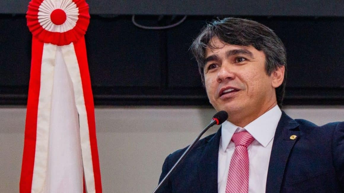 2 milhões para o esporte: Wescley Tomaz anuncia reforma do ginásio de Rurópolis 2 milhões para o esporte: Wescley Tomaz anuncia reforma do ginásio de Rurópolis