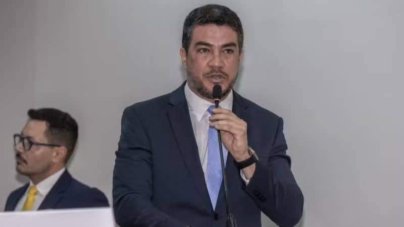 Alepa: PL de Ronie Silva cria diretrizes para escolas avisarem por meios digitais a entrada e saída de estudantes