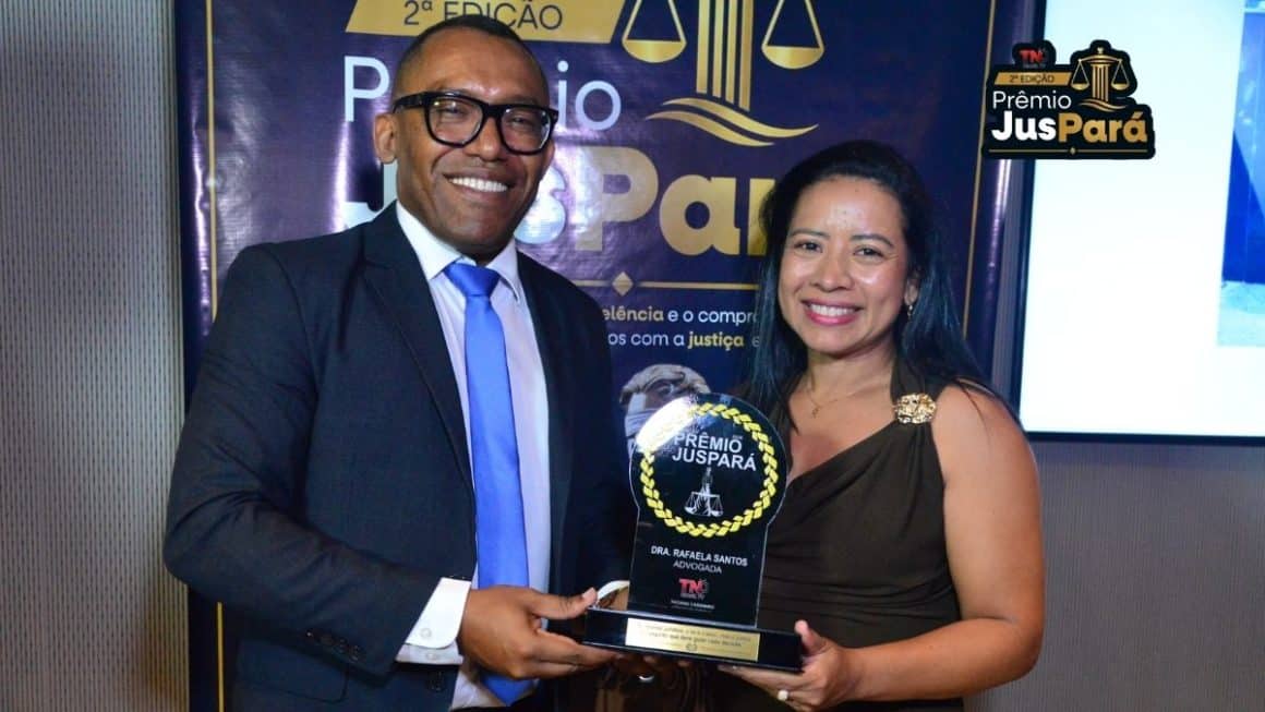 Prêmio JusPará celebra a trajetória e protagonismo da advogada Rafaela Santos Prêmio JusPará celebra a trajetória e protagonismo da advogada Rafaela Santos