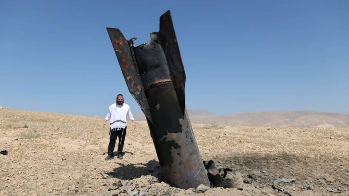 Israel ignora Trump, ataca o Irã e encerra cessar-fogo Israel ignora Trump, ataca o Irã e encerra cessar-fogo