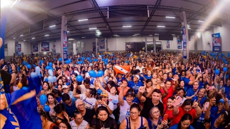 Erick Monteiro eleva tom contra ex-aliado e reúne cerca de 10 mil pessoas em Ananindeua