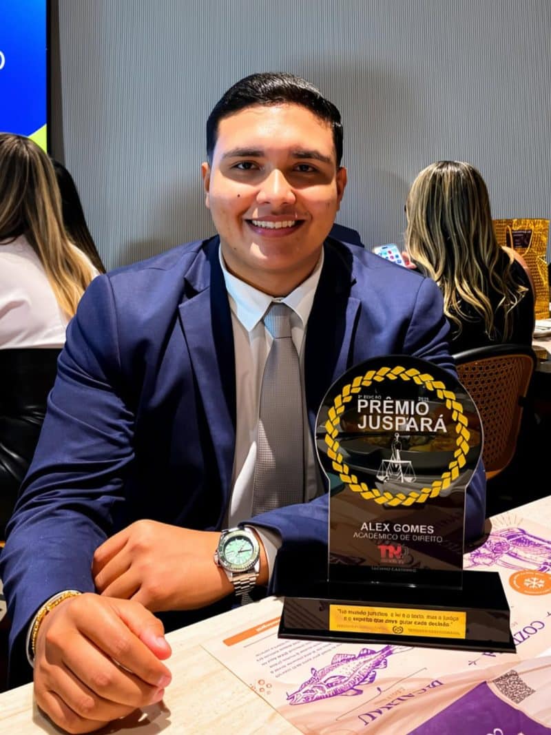 Prêmio JusPará homenageia Alex Gomes por destaque acadêmico e atuação jurídica