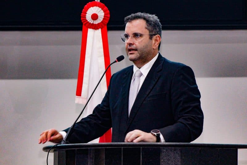 Erick Monteiro destaca compromisso com a educação durante entrega de nova creche em Ananindeua
