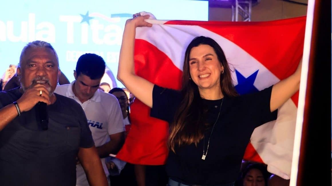 Deputada Paula Titan inicia mobilização pela reeleição na Alepa Deputada Paula Titan inicia mobilização pela reeleição na Alepa